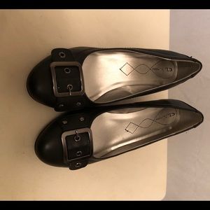 CL by Laundry Black Wedge w/ Buckle